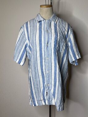Todd Snyder Blue and White Striped Short-Sleeve Button-Down Shirt